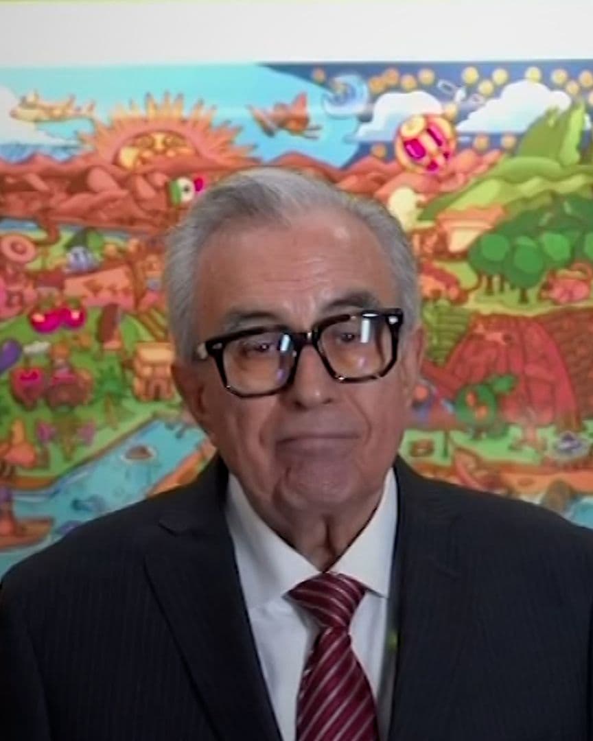 Rubén Rocha Moya , gobernador de Sinaloa, retomó actividades tras solicitar licencia por la investigaciones señaladas en su contra por el gobierno de Estados Unidos. El gobernador sostuvo una reunión con las y los integrantes de su gabinete . Foto: Cuartoscuro