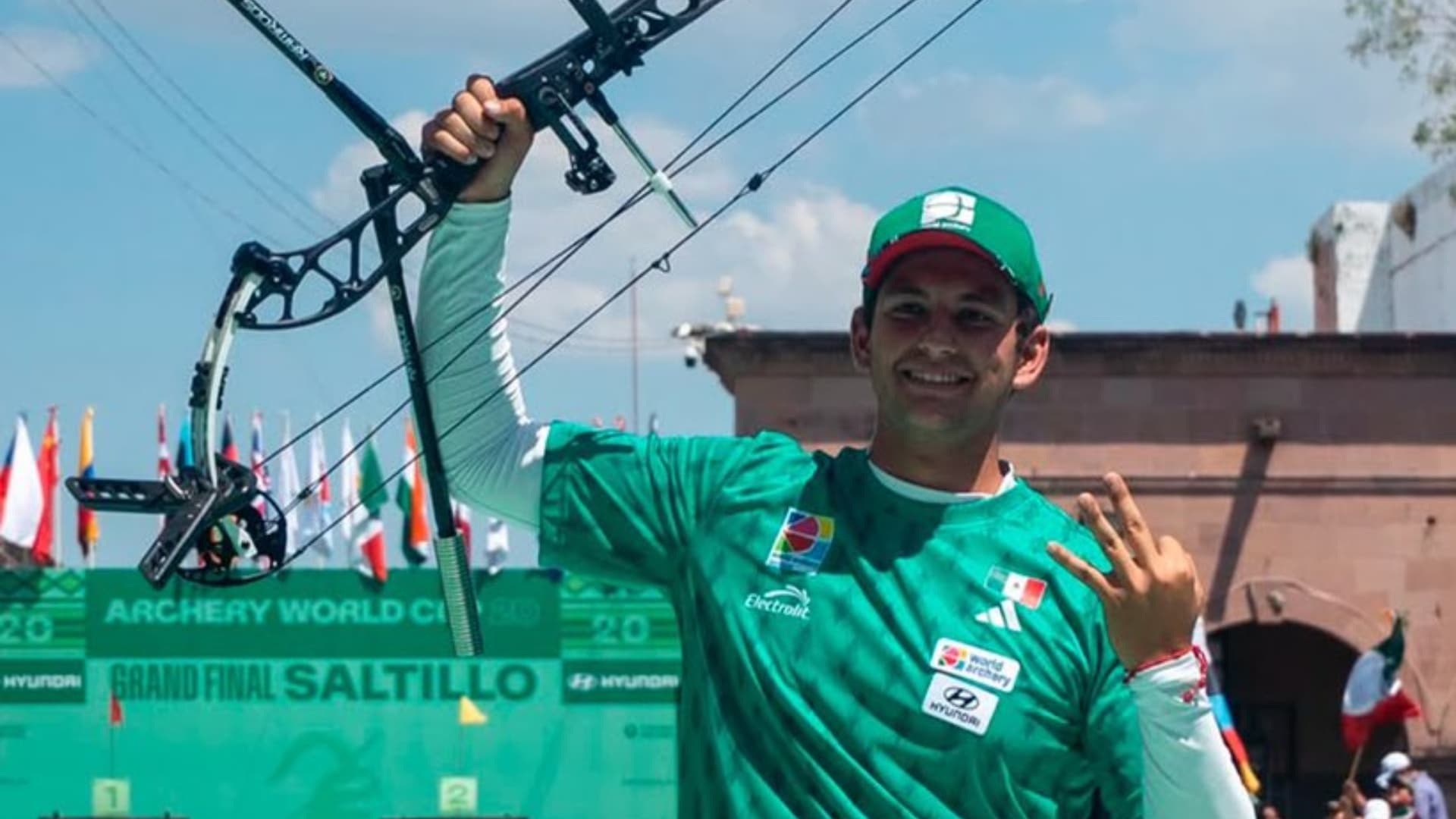 Rodrigo Gonzáles, atleta de tiro con arco