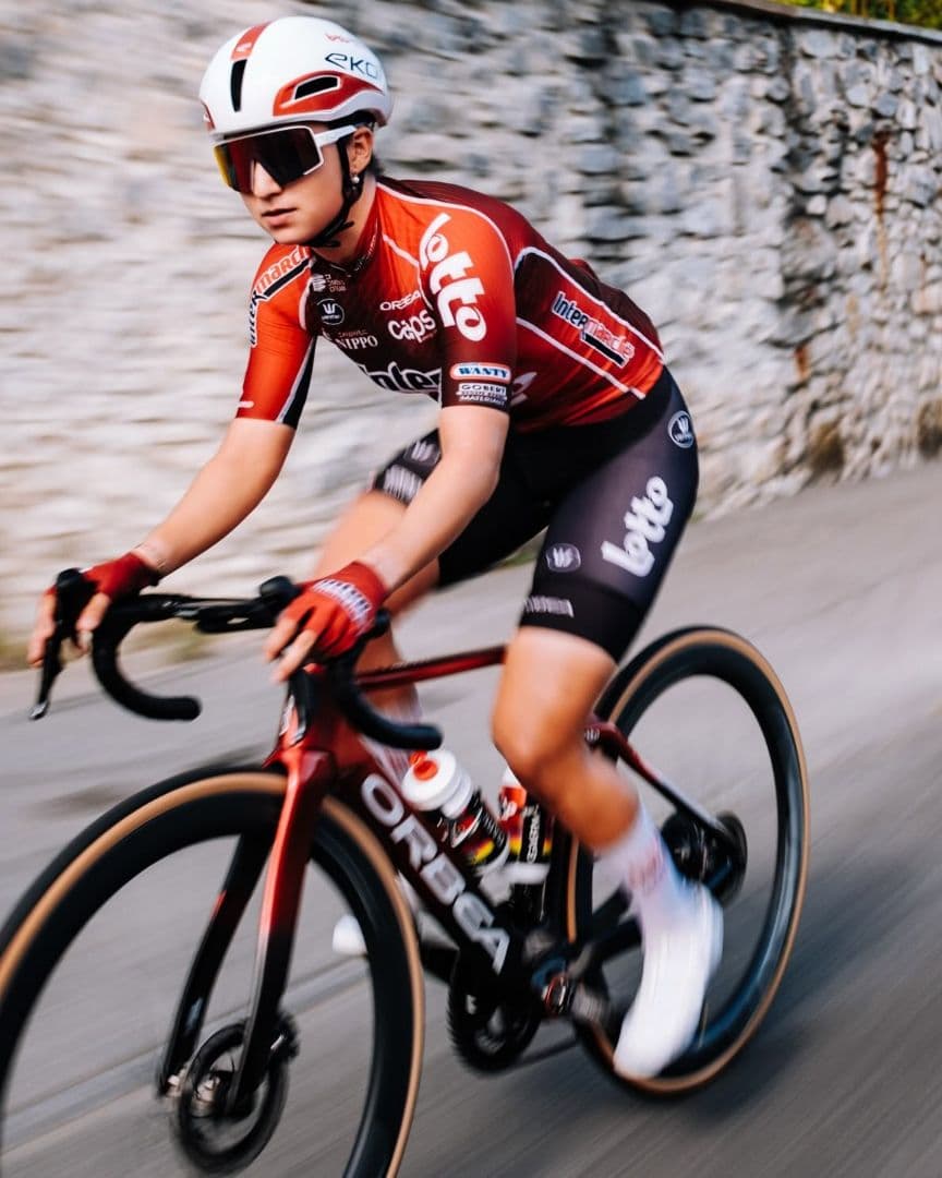 Romina Hinojosa, ciclista mexicana, destaca por ser una escaladora