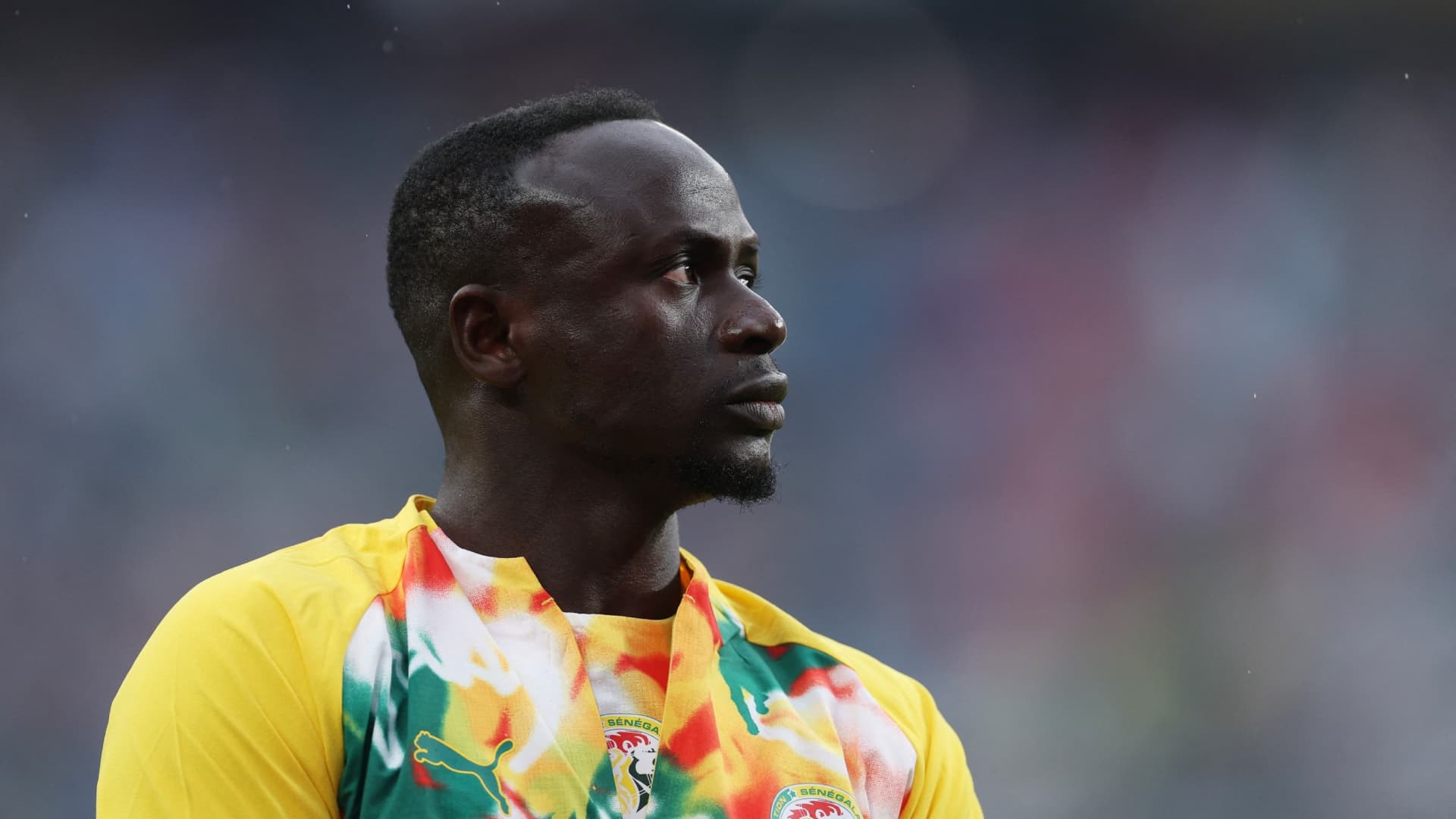 Sadio Mané, Jugador Senegalés que Rechaza Lujos para Ayudar con Hospitales y Escuelas