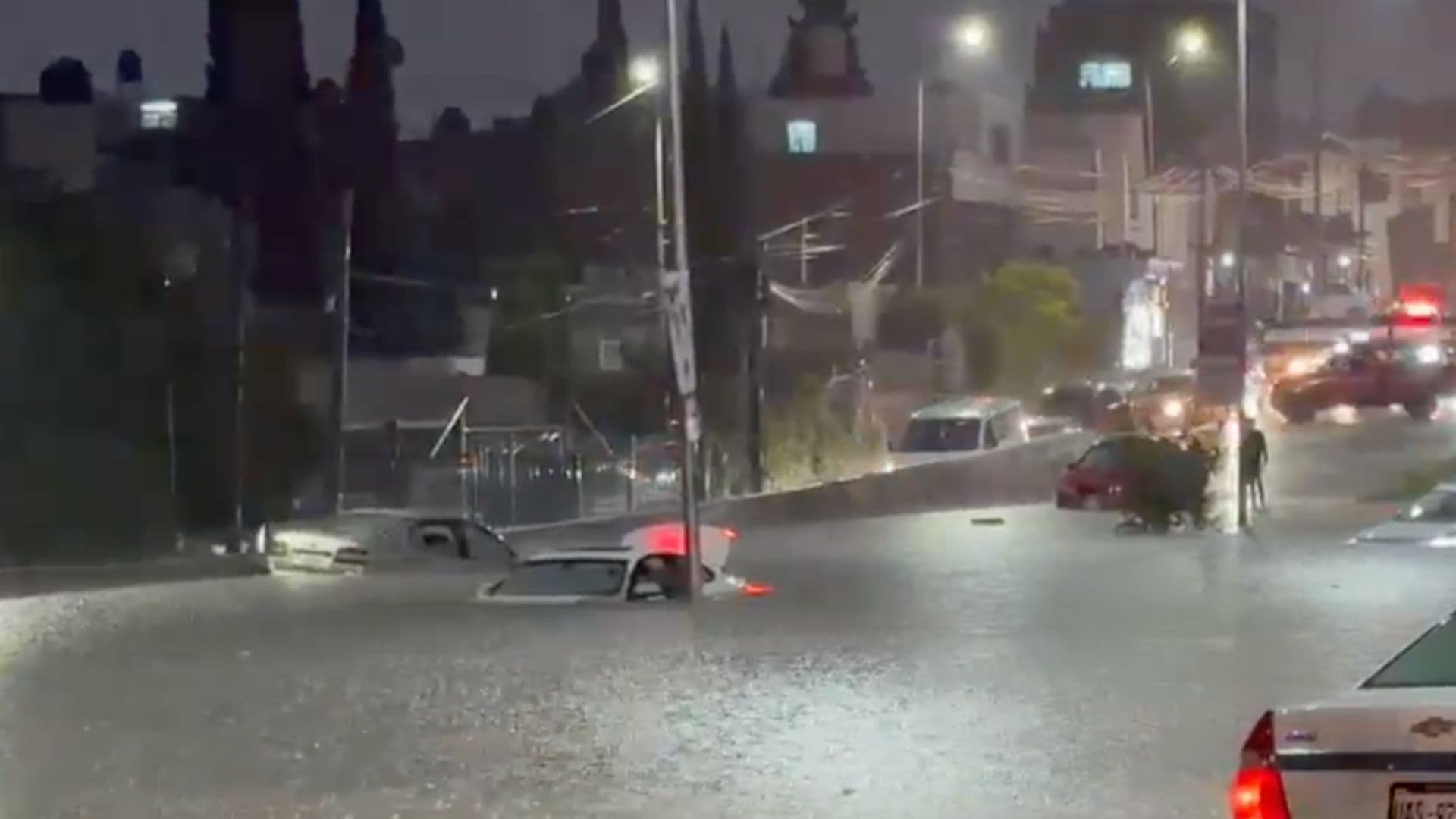 Inundaciones en Ciudad de Puebla Fuerte Lluvia Granizada Hoy Miércoles 8 de Julio