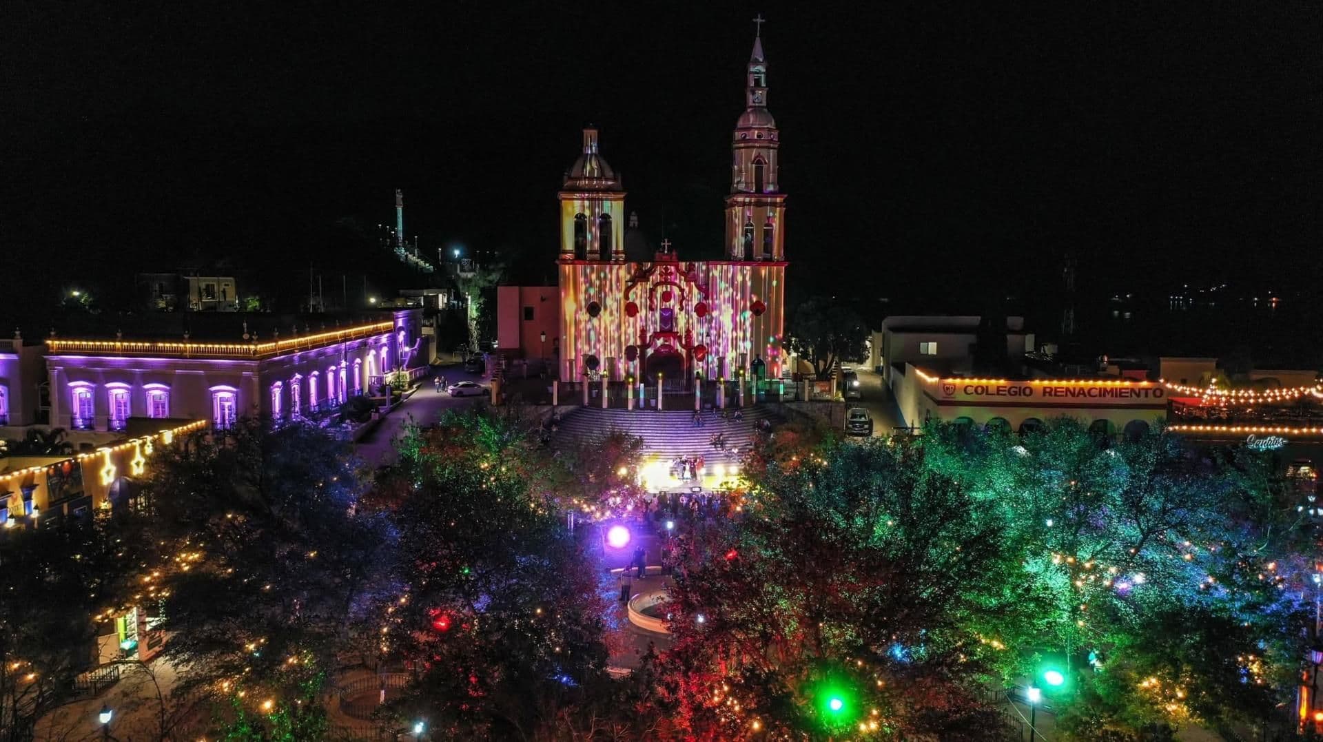 Pueblo Mágico Santiago Nuevo León de noche