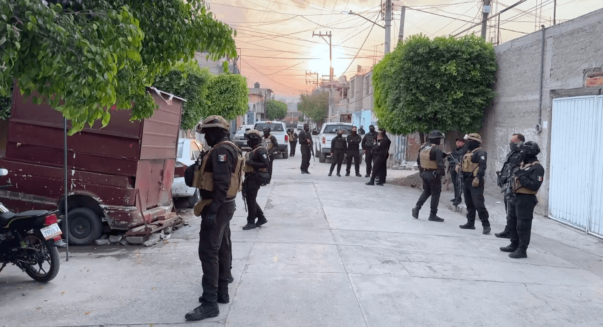Operativo en calles del Edomex.