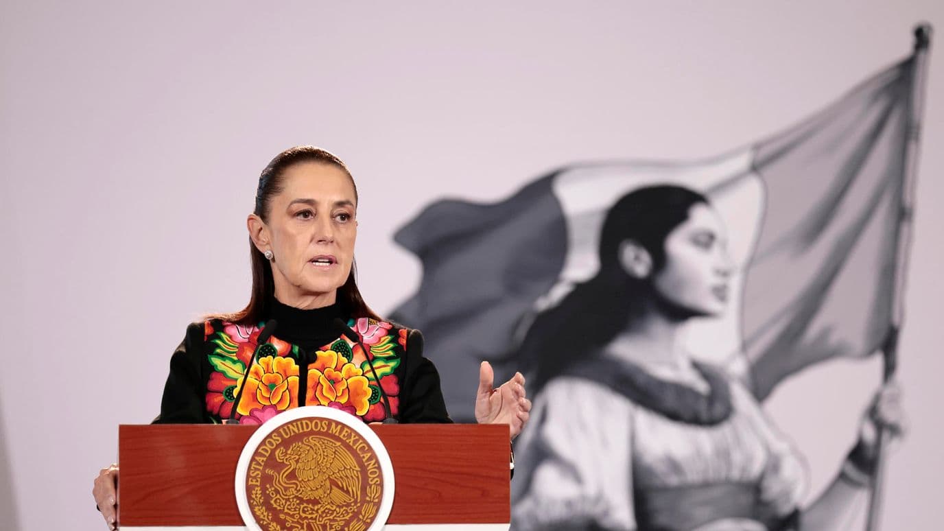 Sheinbaum en la conferencia mañanera del 26 de octubre de 2026