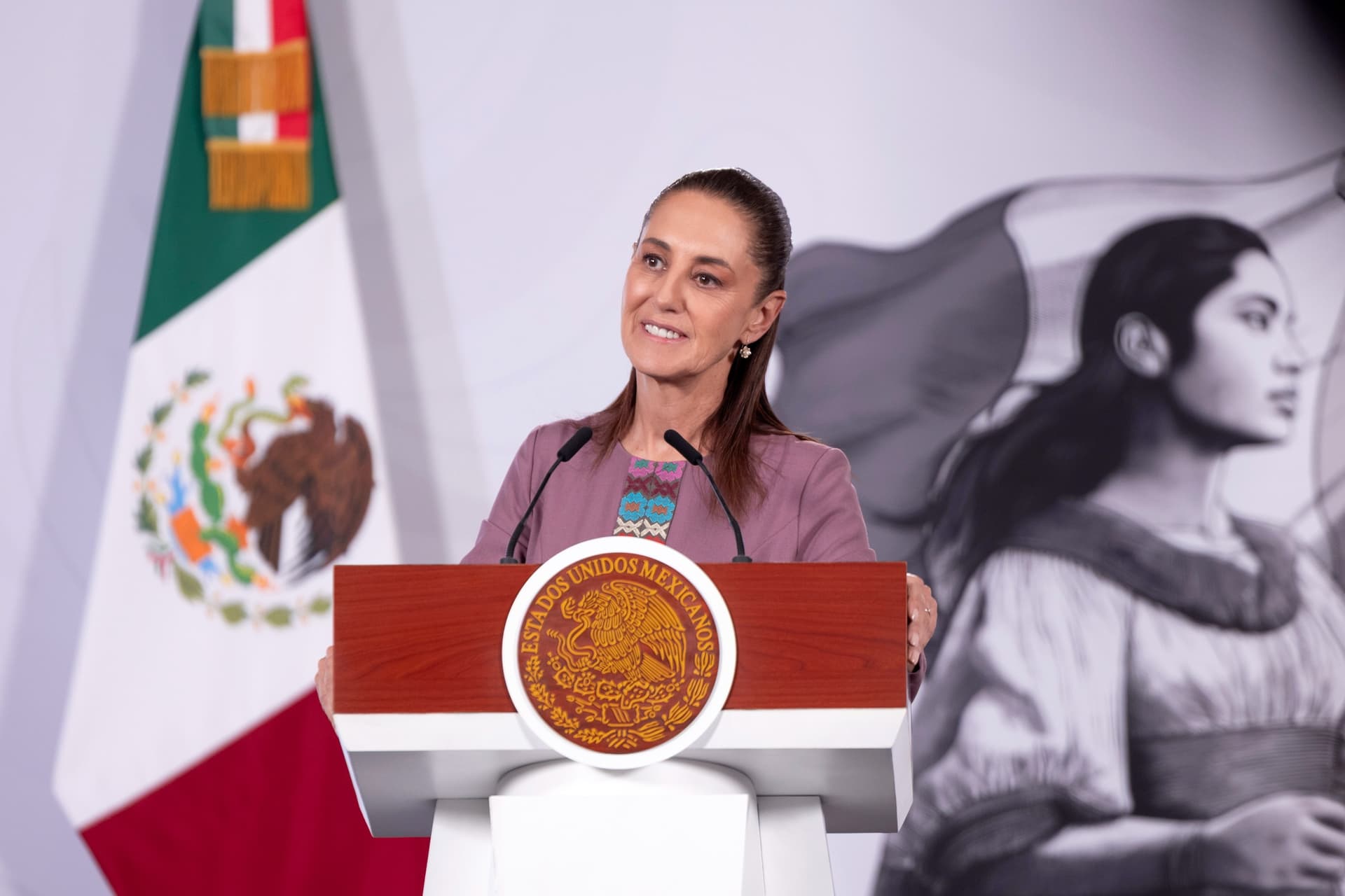 Claudia Sheinbaum, presidenta de México, en la conferencia mañanera del 24 de junio 2026.
