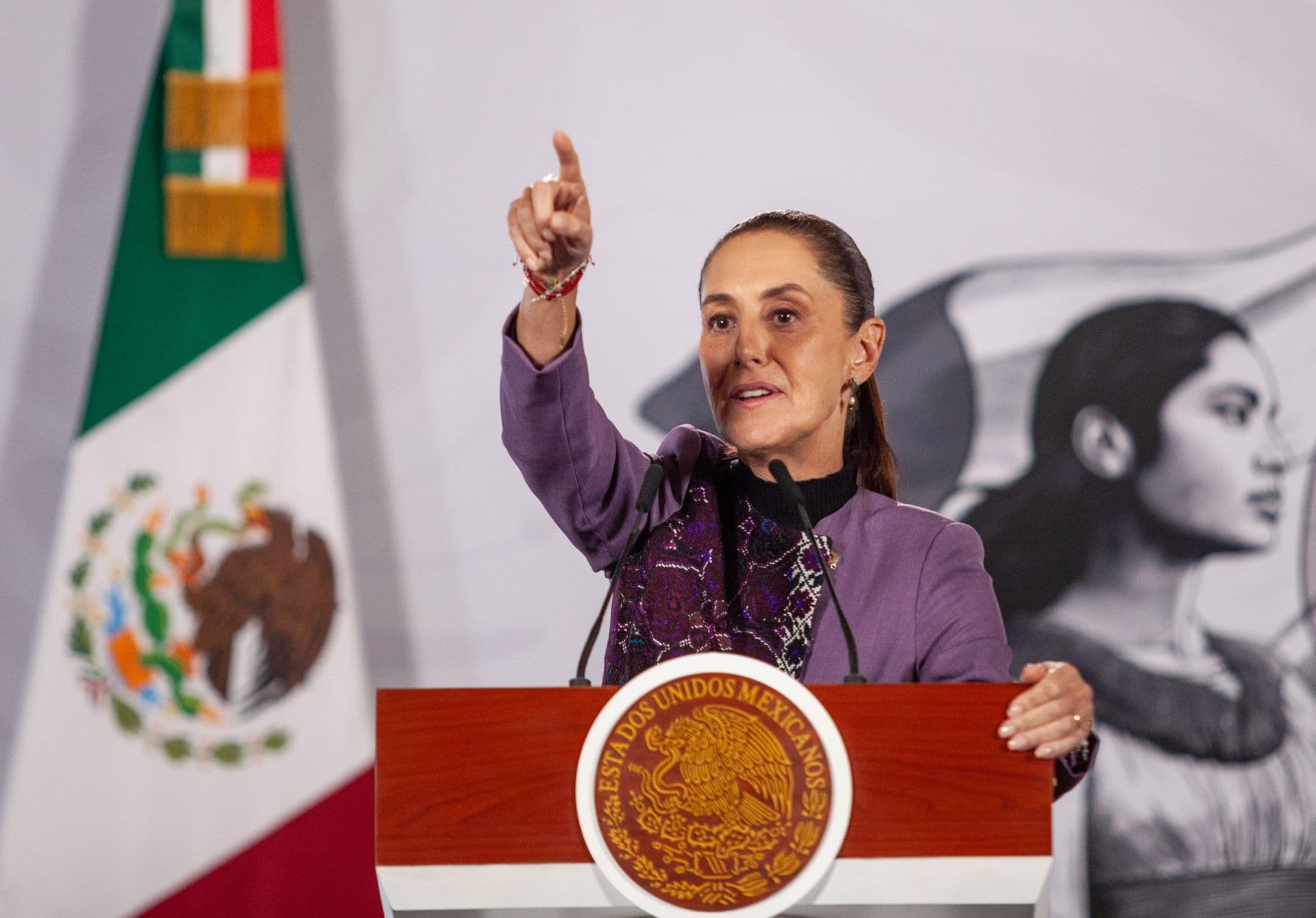 Claudia Sheinbaum, presidenta de México, en la conferencia mañanera del 25 de agosto de 2026