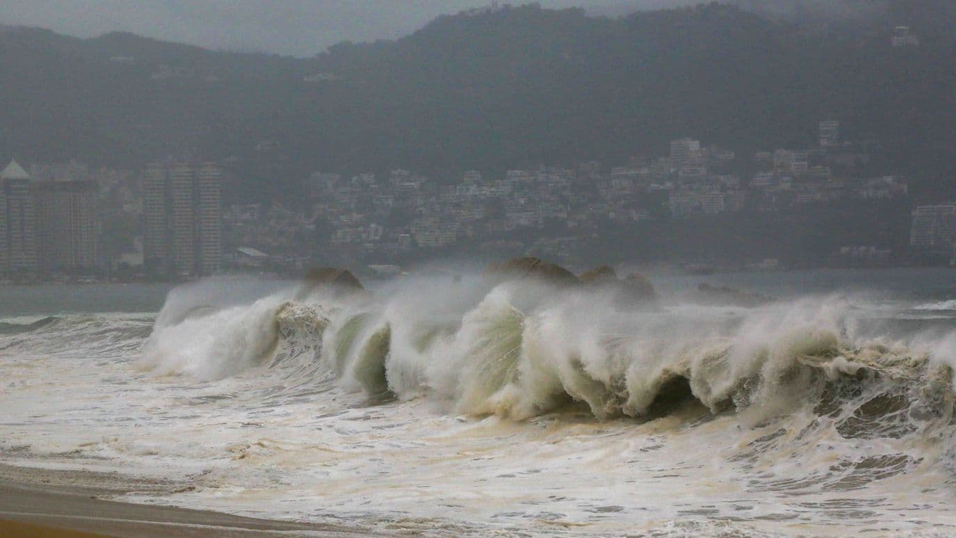 Marejadas en Guerrero por tormenta Boris en junio 2026. Foto: Cuartoscuro | Archivo