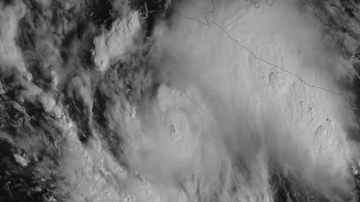 Así se ve la tormenta tropical Simon desde el espacio. Imagen de satélite CIRA-NOAA