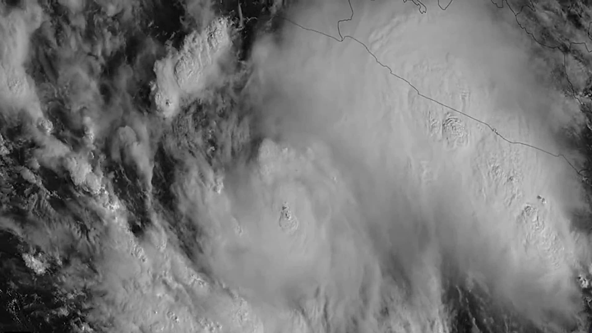 Así se ve la tormenta tropical Simon desde el espacio. Imagen de satélite CIRA-NOAA
