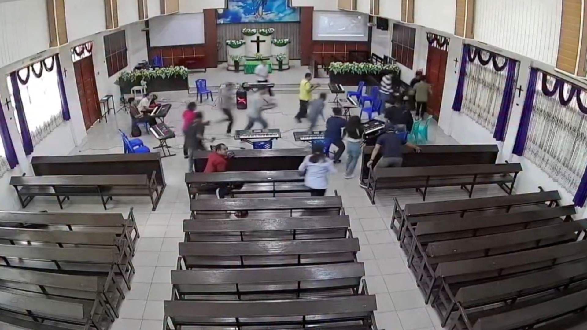 Temblor en Indonesia