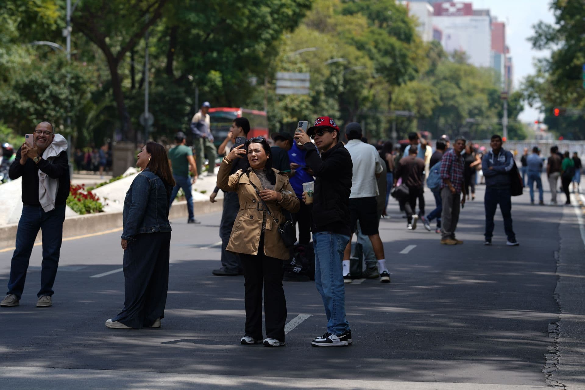 Evacuación por simulacro en CDMX