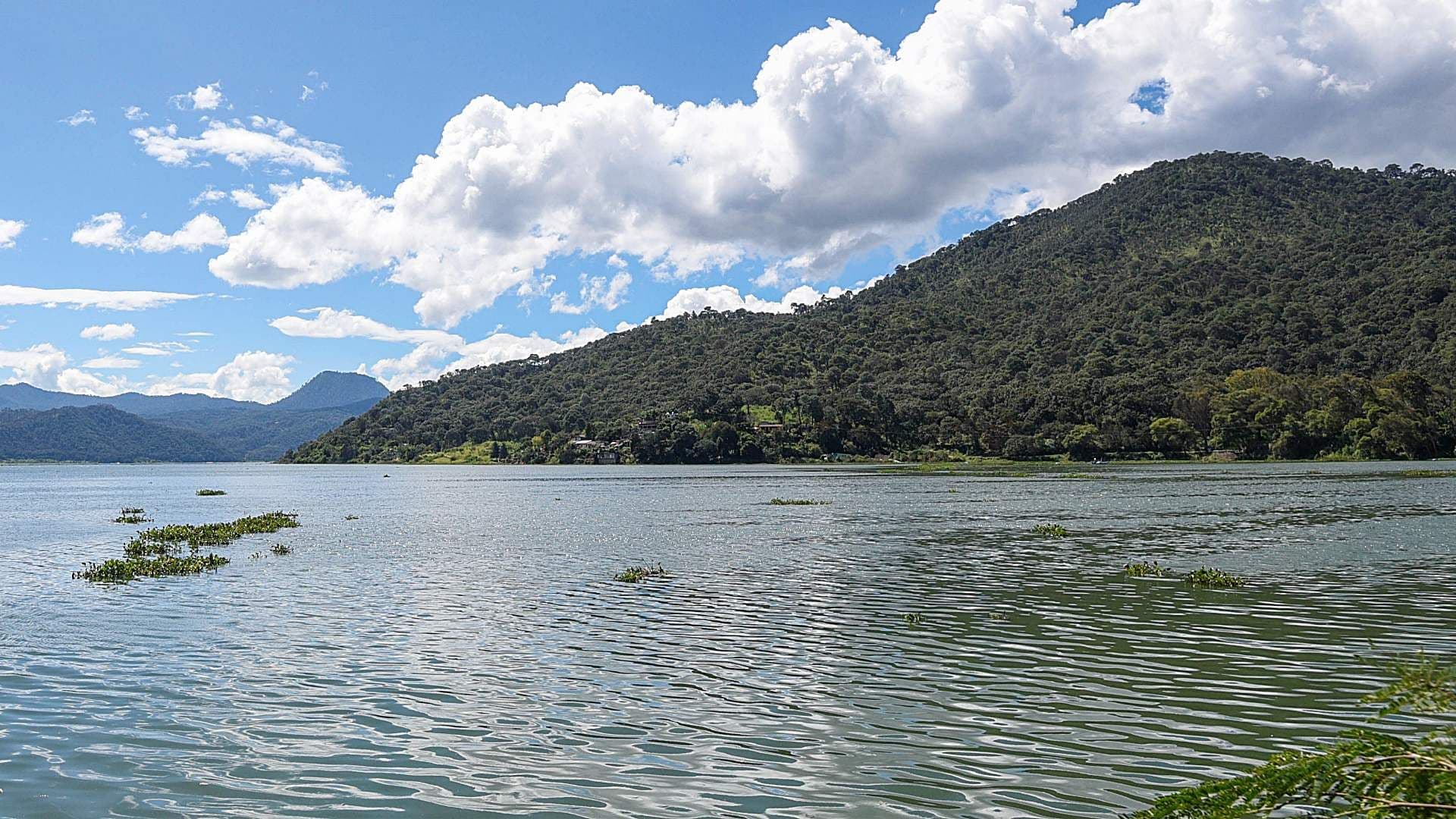 Presa Valle de Bravo del Sistema Cutzamala en octubre 2025. Foto: Cuartoscuro | Archivo