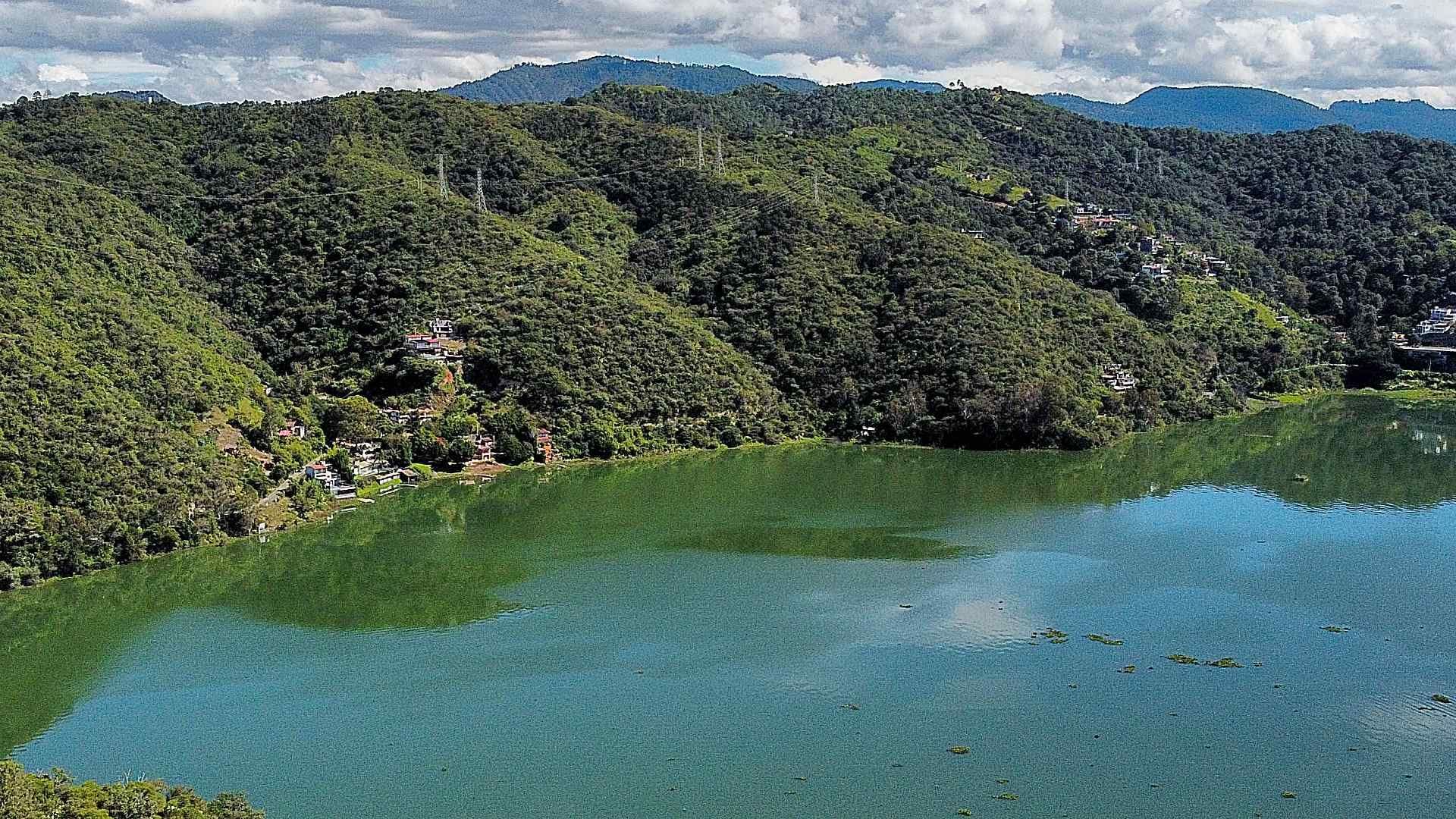 Presa Valle de Bravo del Sistema Cutzamala en octubre 2025. Foto: Cuartoscuro | Archivo