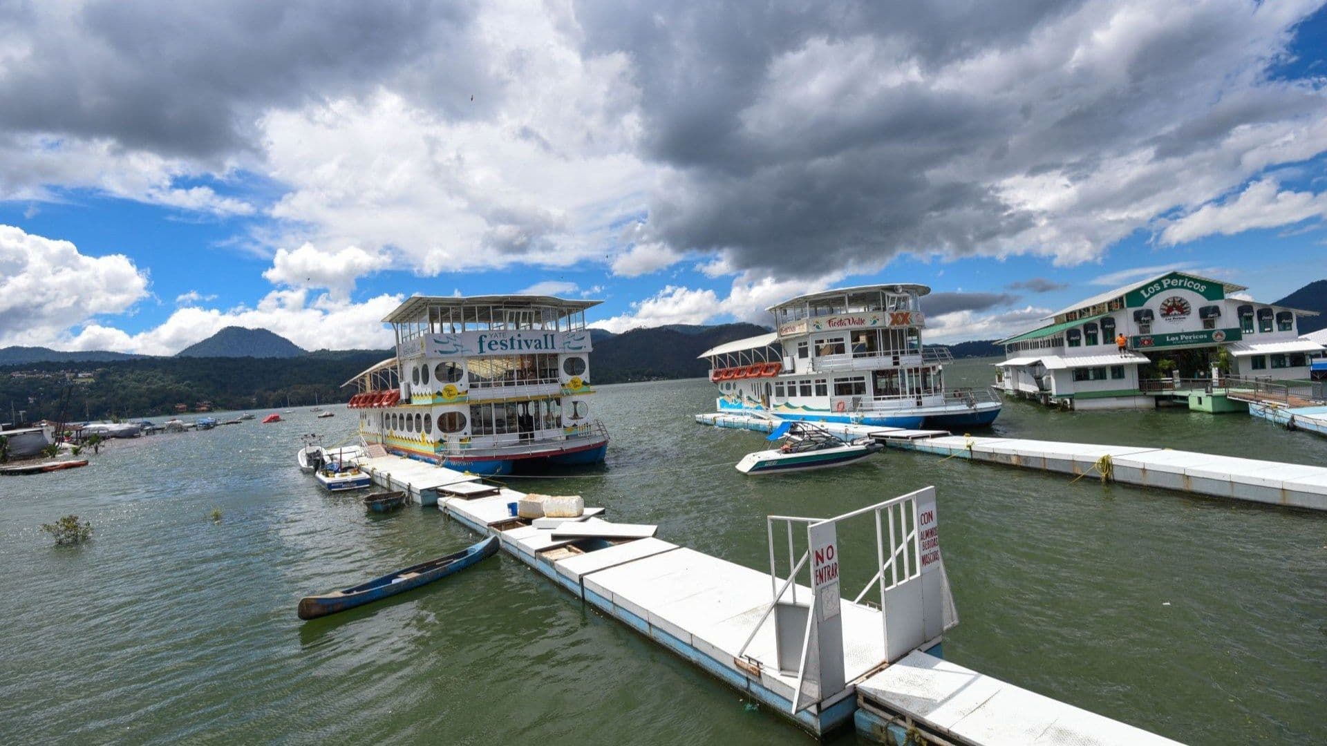 Presa Valle de Bravo del Sistema Cutzamala