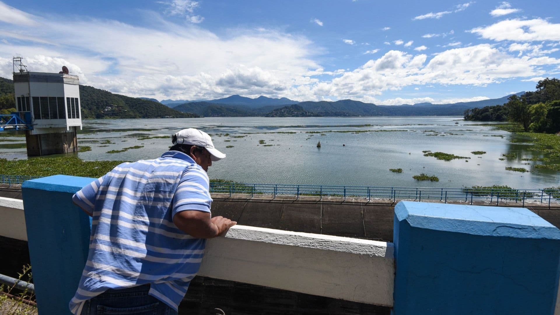 Presa Miguel Alemán, conocida como Presa Valle de Bravo