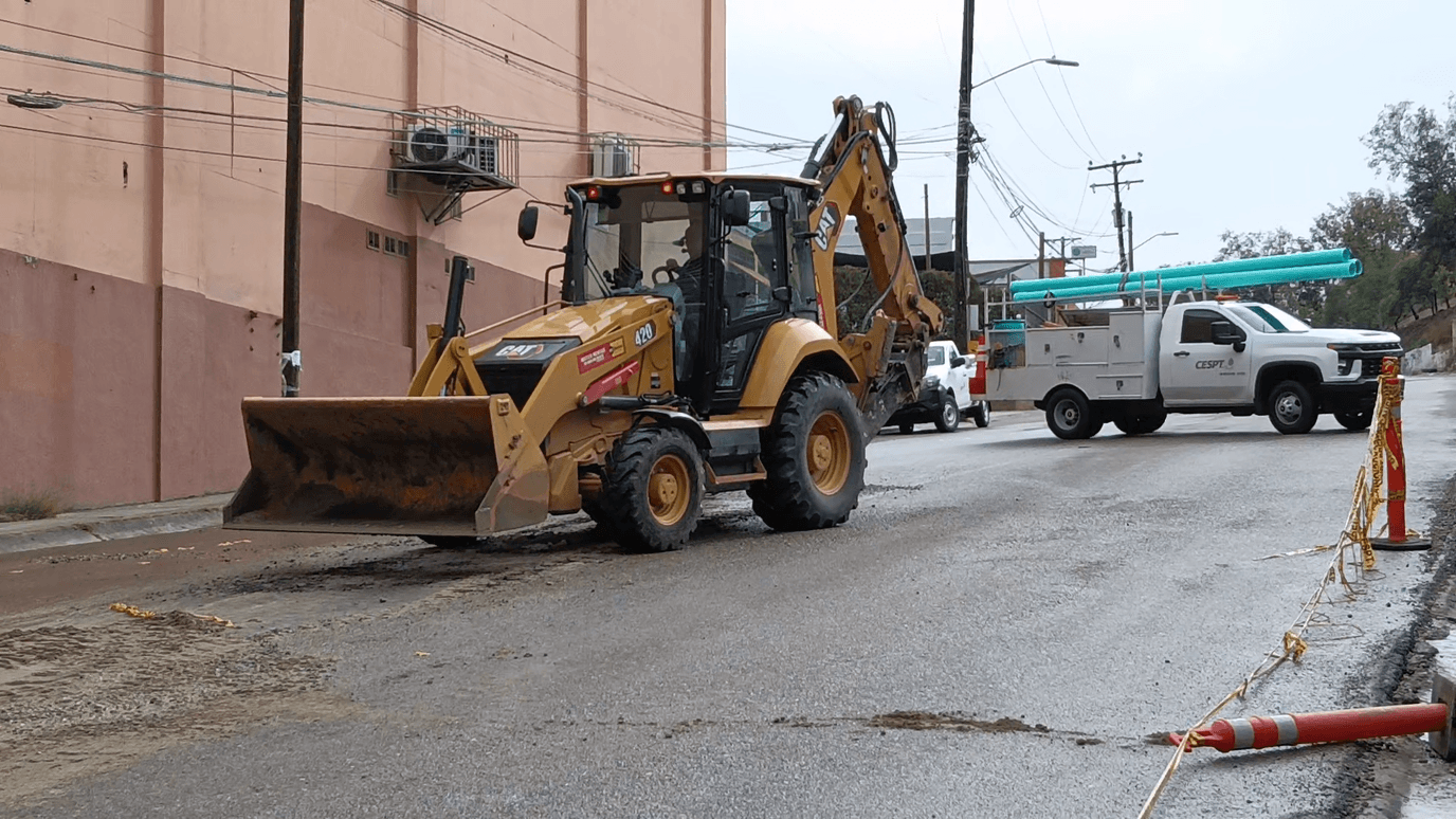 Inician Reparación de Socavón en Infonavit Presidentes de Tijuana Tras las Lluvias