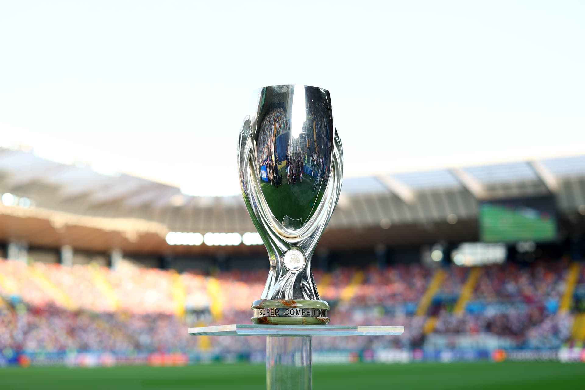 Trofeo de la Supercopa de la UEFA