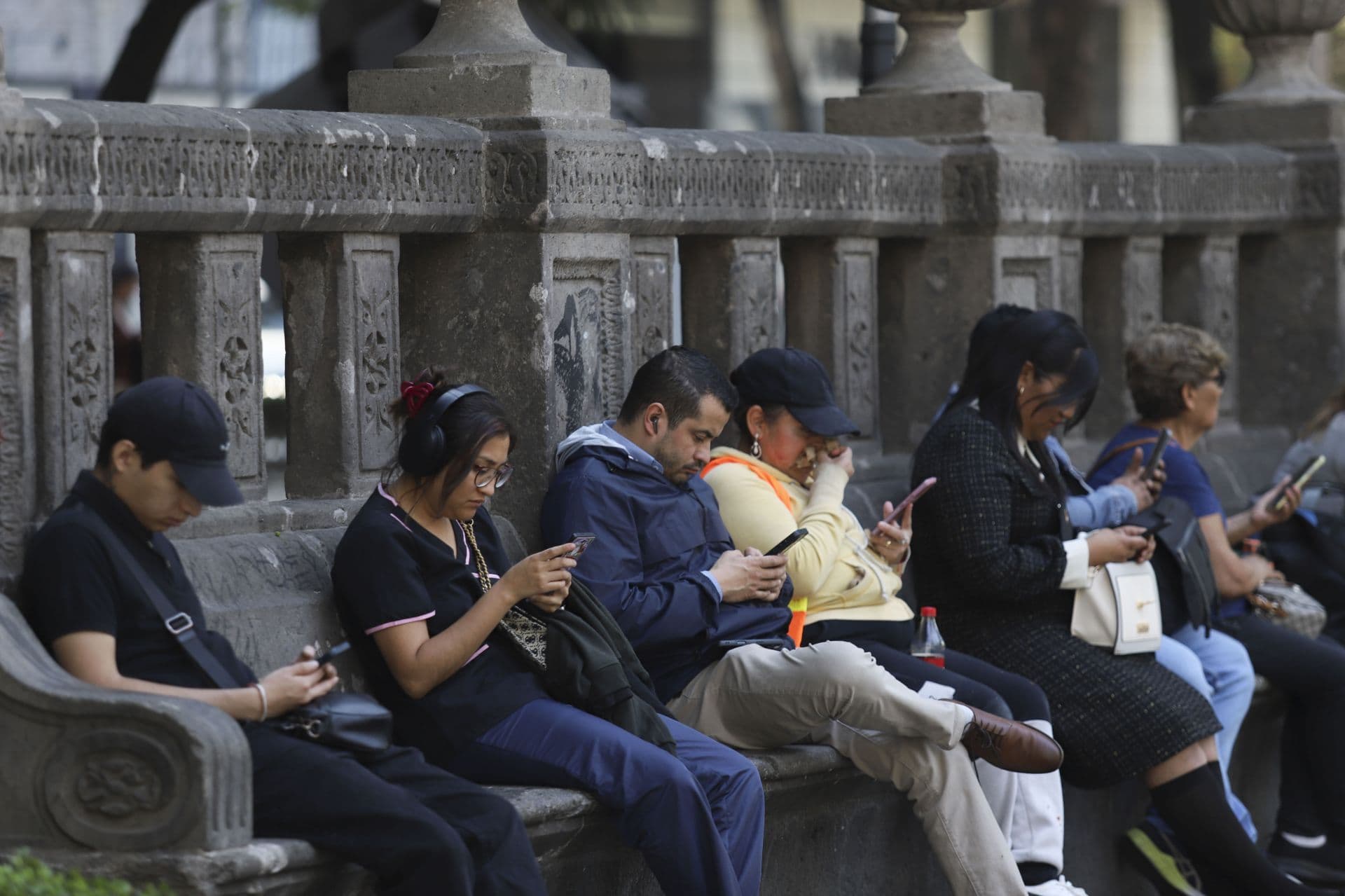Suspensión de celulares en agosto 2026