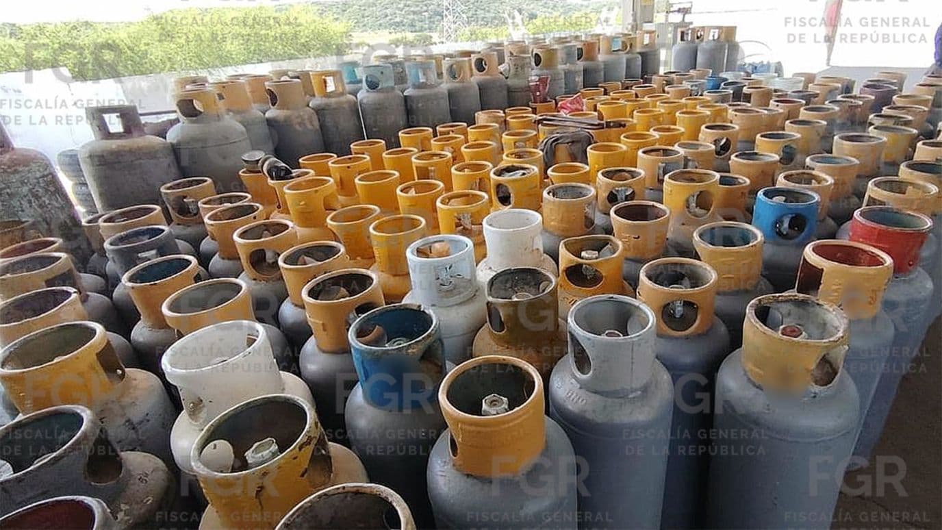 Asegurados 14 Vehículos Huachicol Robo Hidrocarburo Cateos Tepeaca Izúcar de Matamoros Puebla
