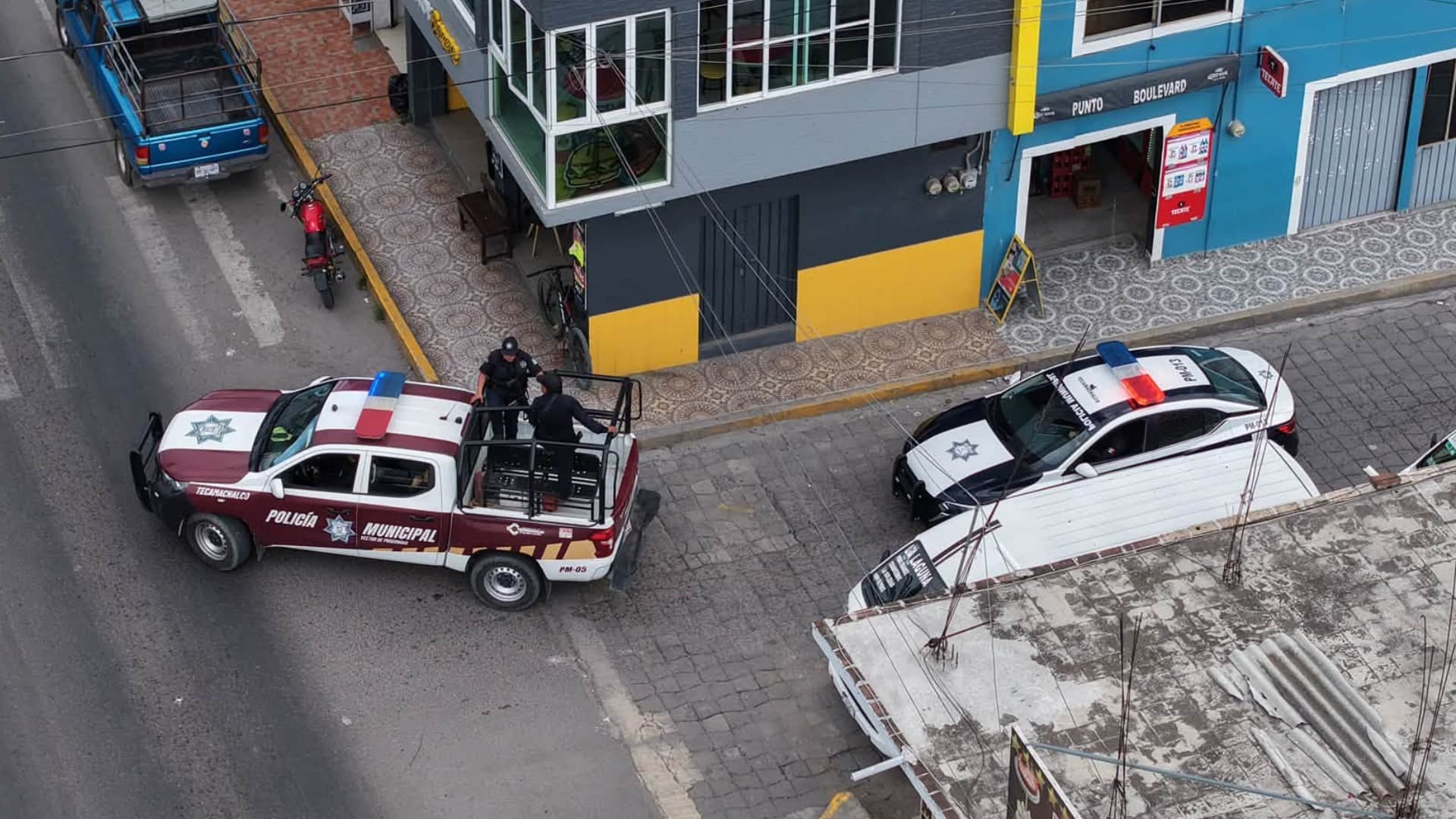 Policías Municipales de Tecamachalco evitan linchamiento.