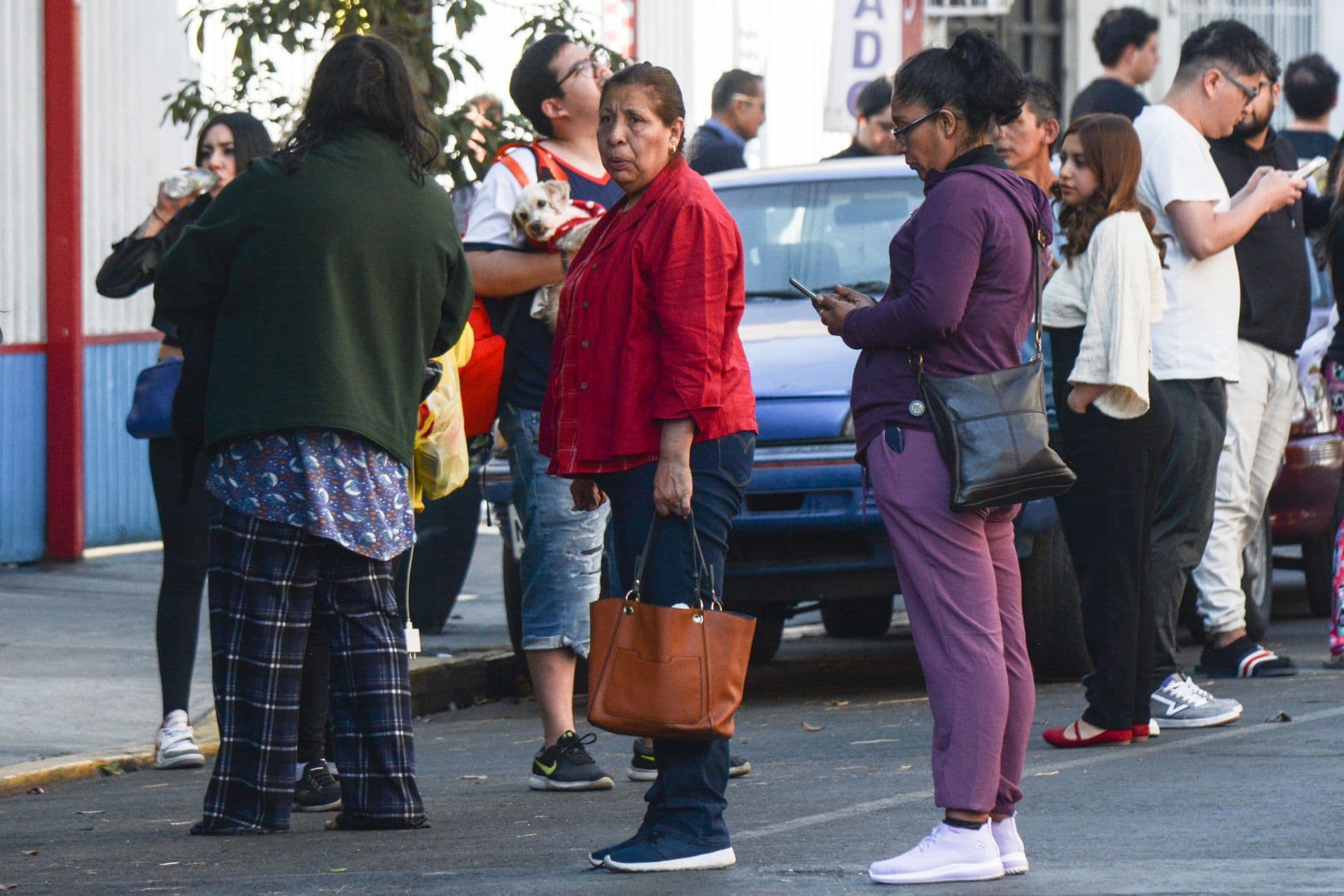 Evacuación por sismo en México