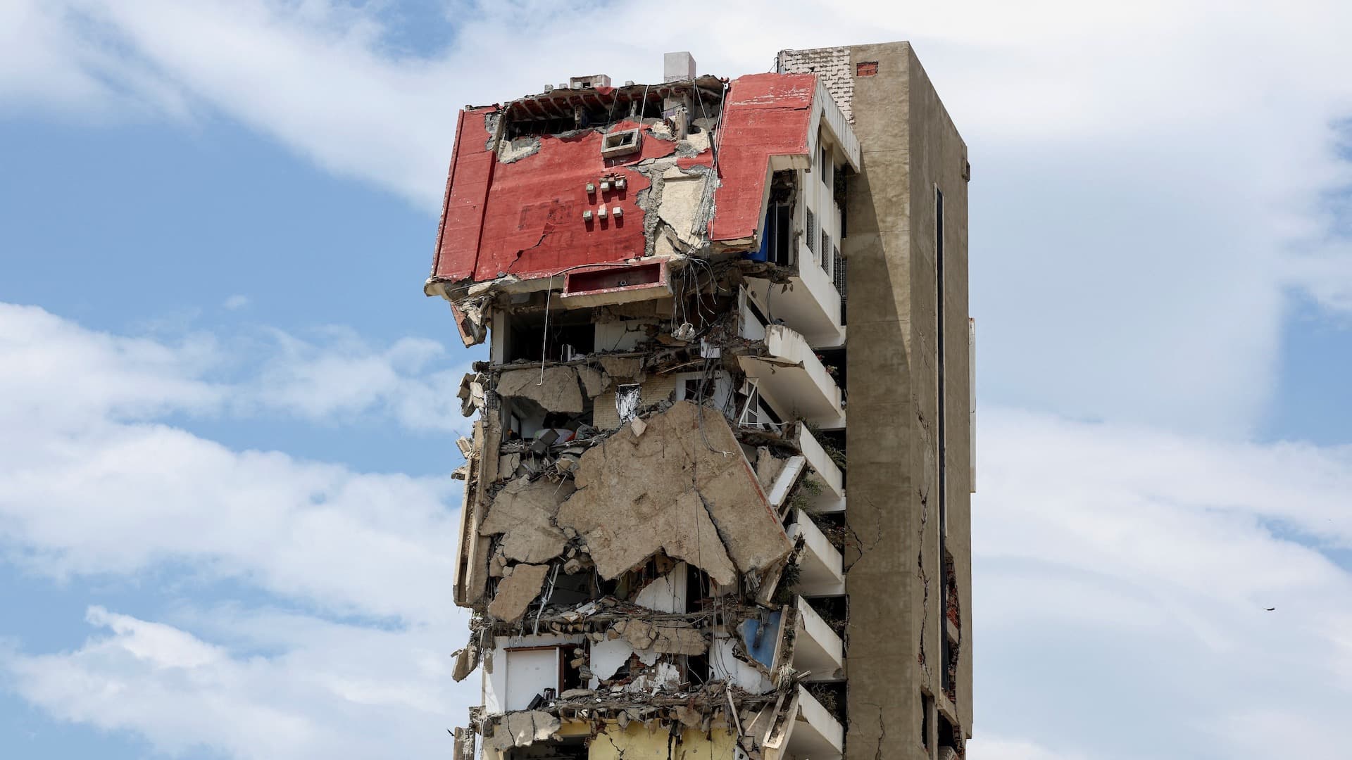 Edificio dañado en Venezuela