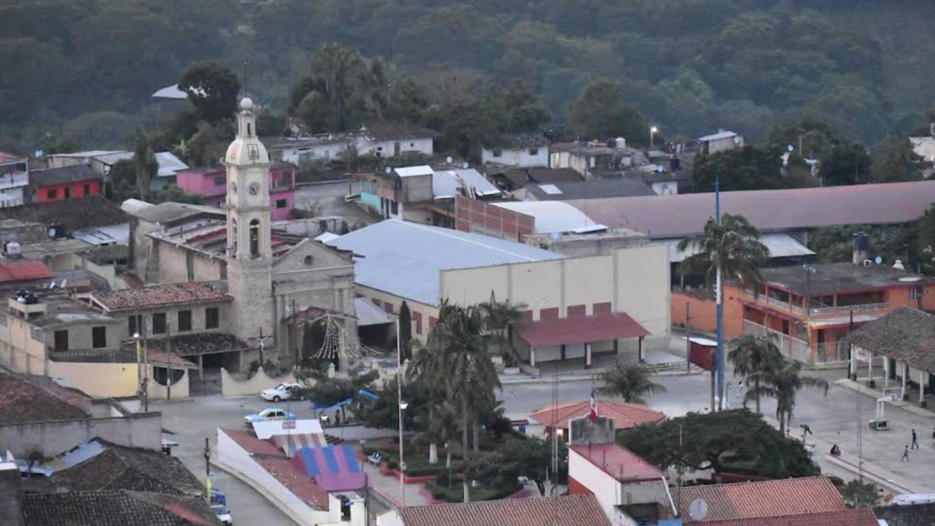 Dos mujeres localizadas sin vida en Tenampulco, Puebla.