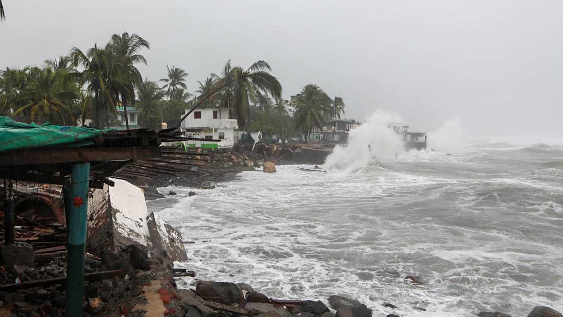 Afectaciones del huracán Simon en Colima el 11 de octubre 2026. Foto: Cuartoscuro | Archivo
