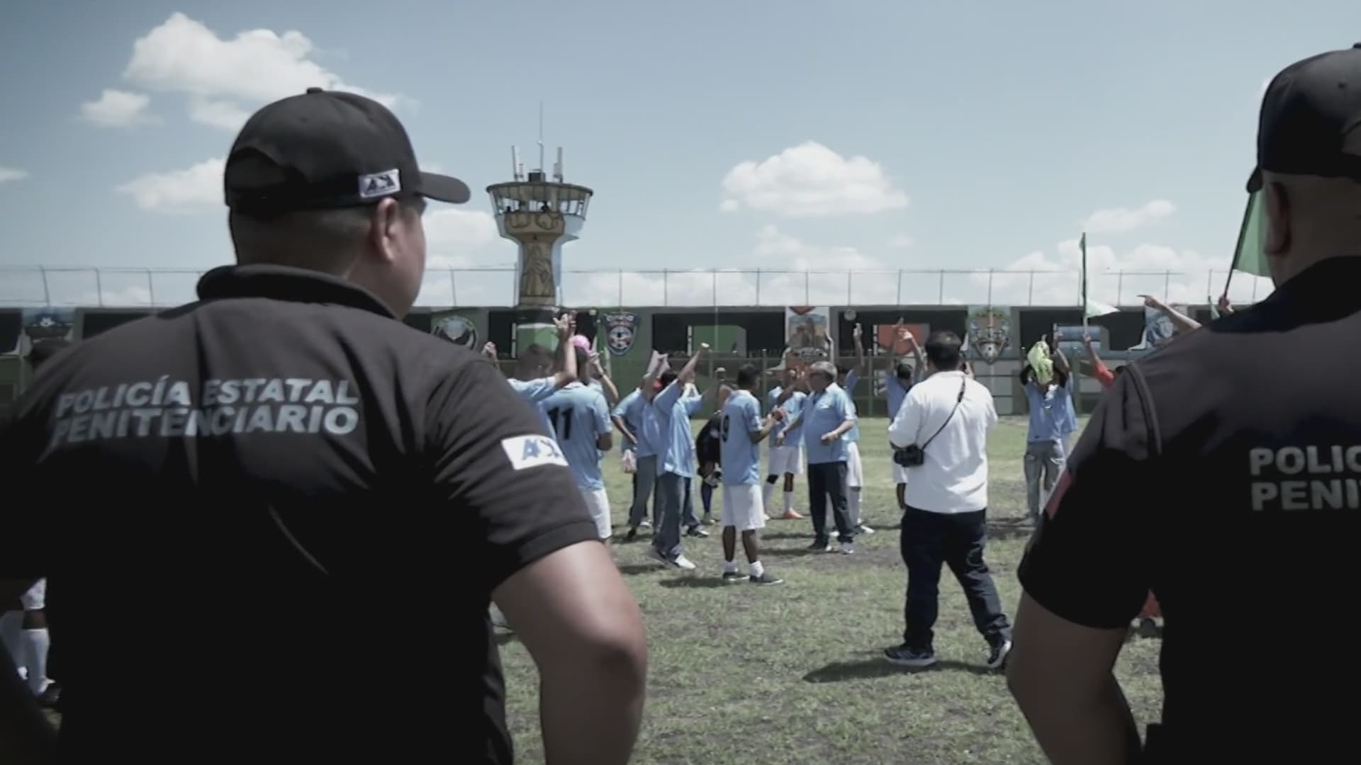 Internos de penales en Guanajuato participan en torneo de futbol.
