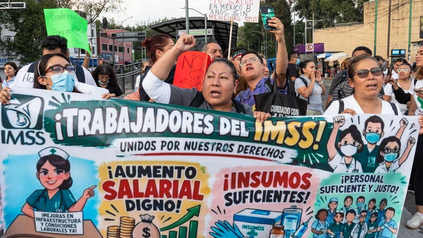Protesta de trabajadores del IMSS en CDMX