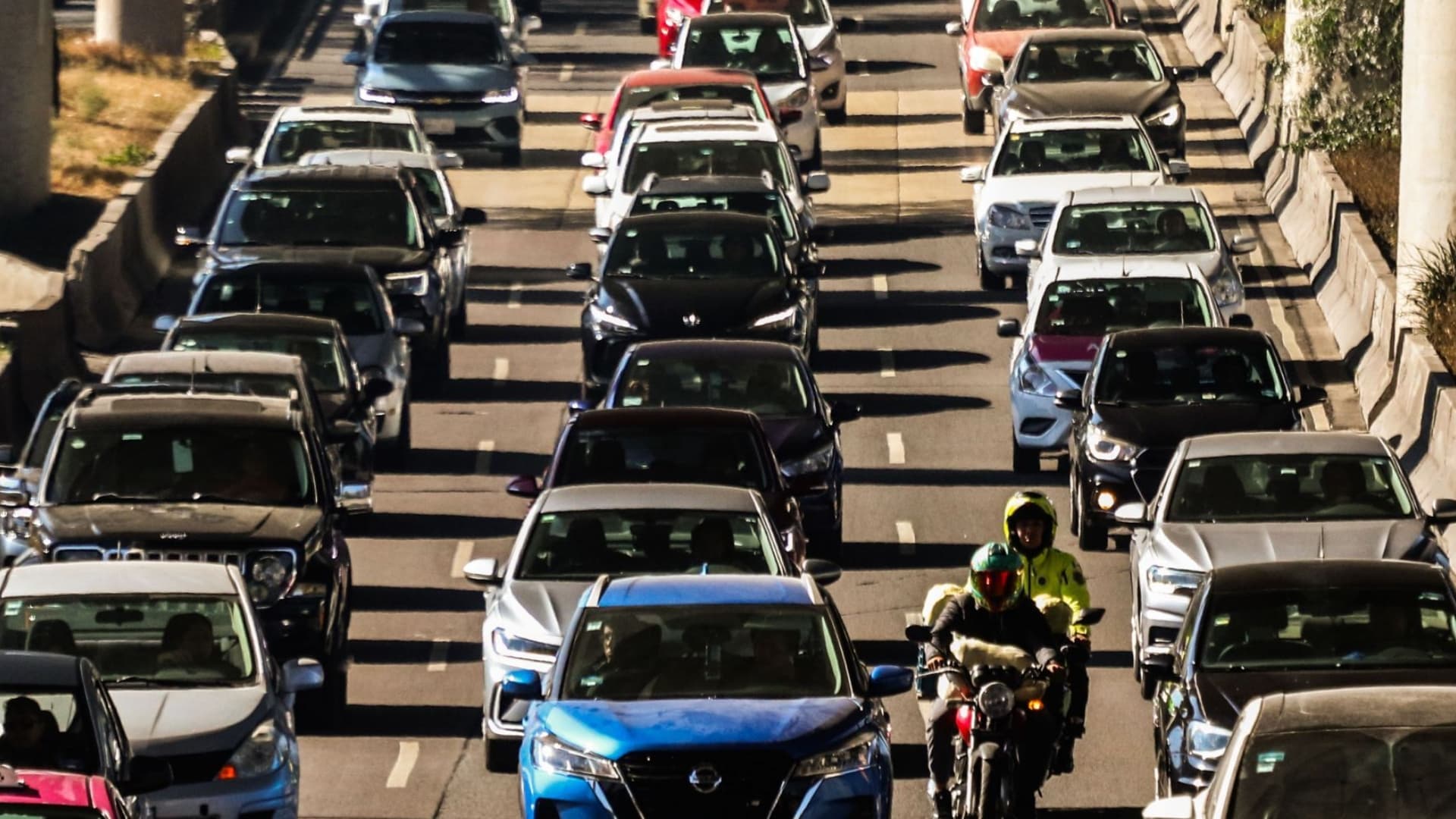 Automovilistas en el tráfico de la Ciudad de México.