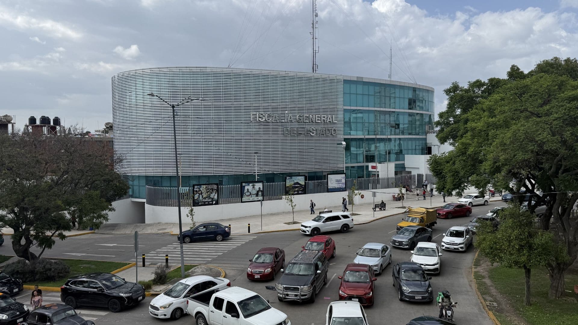Dos hombre detenidos por robo a transporte de carga en Coronango.