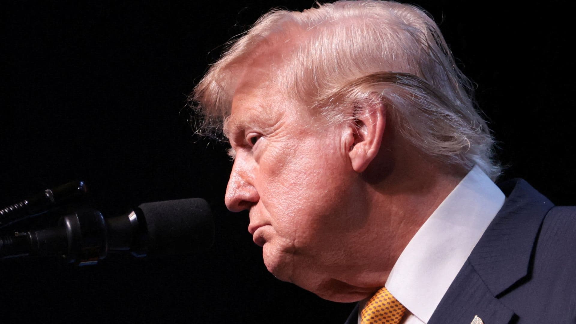 Trump en rueda de prensa el 8 de julio 2026 al término de su participación en la cumbre de la OTAN. Foto: Reuters | Archivo