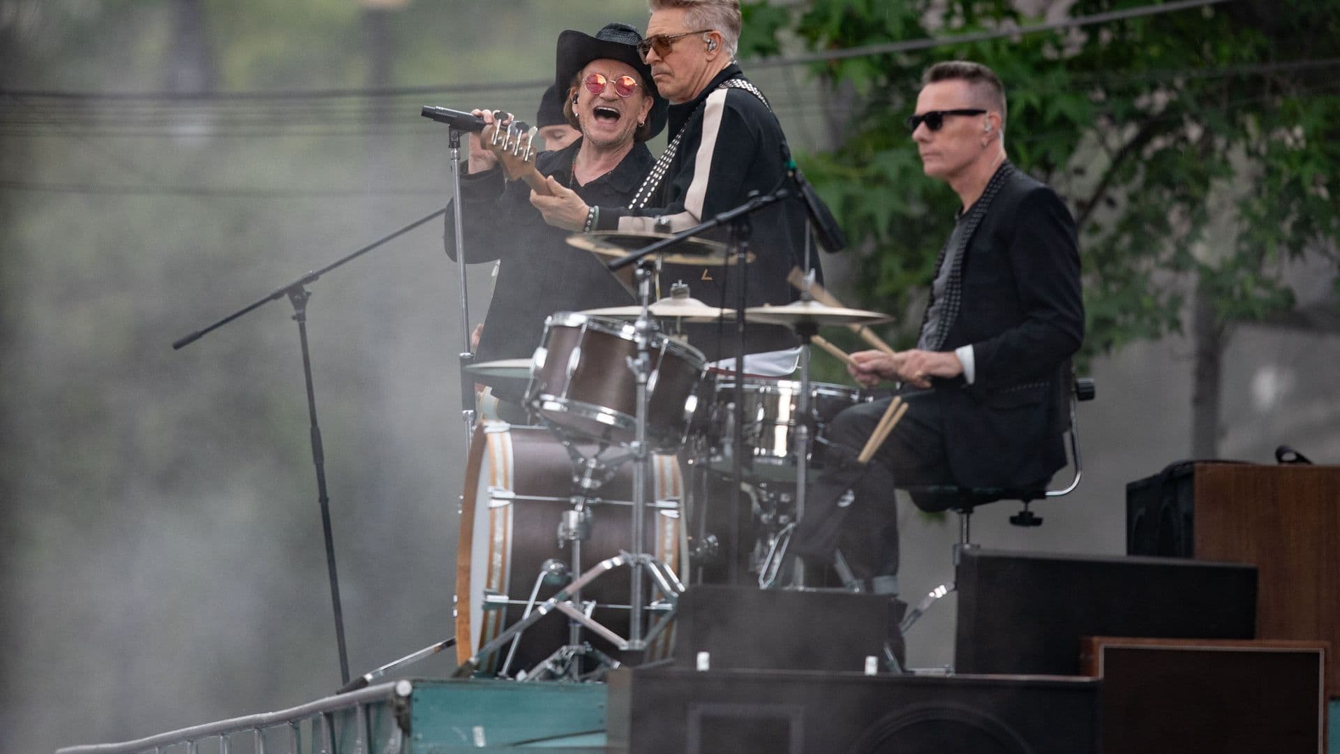 U2 Celebra 50 Años con “Carnaval de Luz”, su Esperado Nuevo Álbum