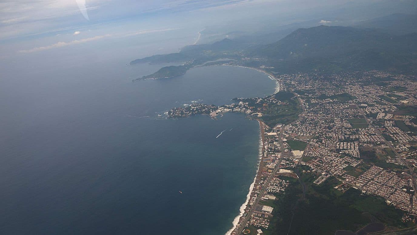 Vista de Manzanillo antes de la llegada del huracán Simon, el 9 de octubre de 2026. Foto: Reuters