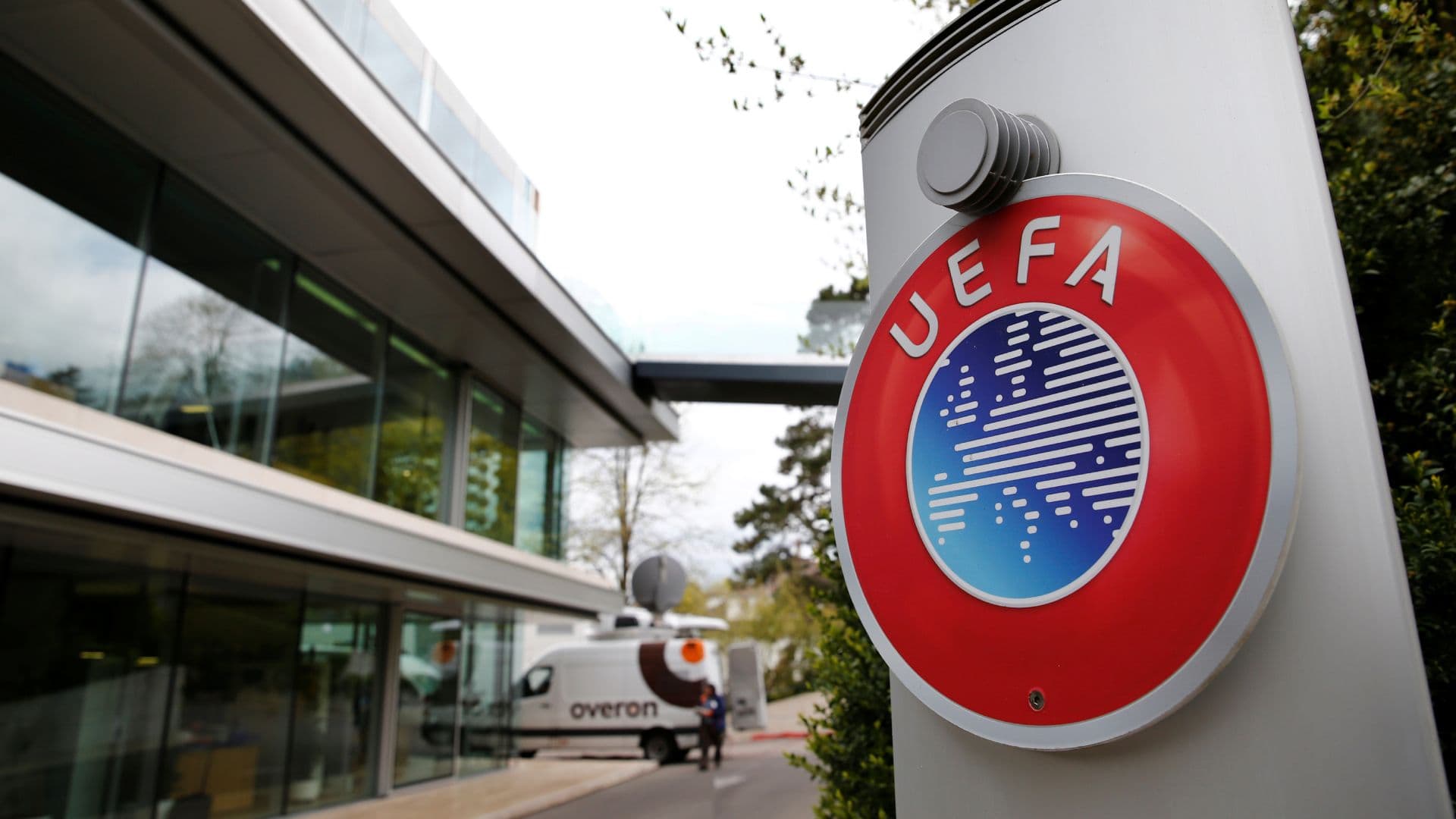 La UEFA agradeció a todos los que se opusieron al plan privatizador de la FIFA