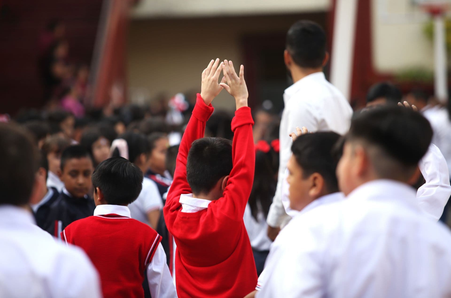 Beca para los niveles Inicial, Preescolar, Primaria, Secundaria, Media Superior y Superior 2026