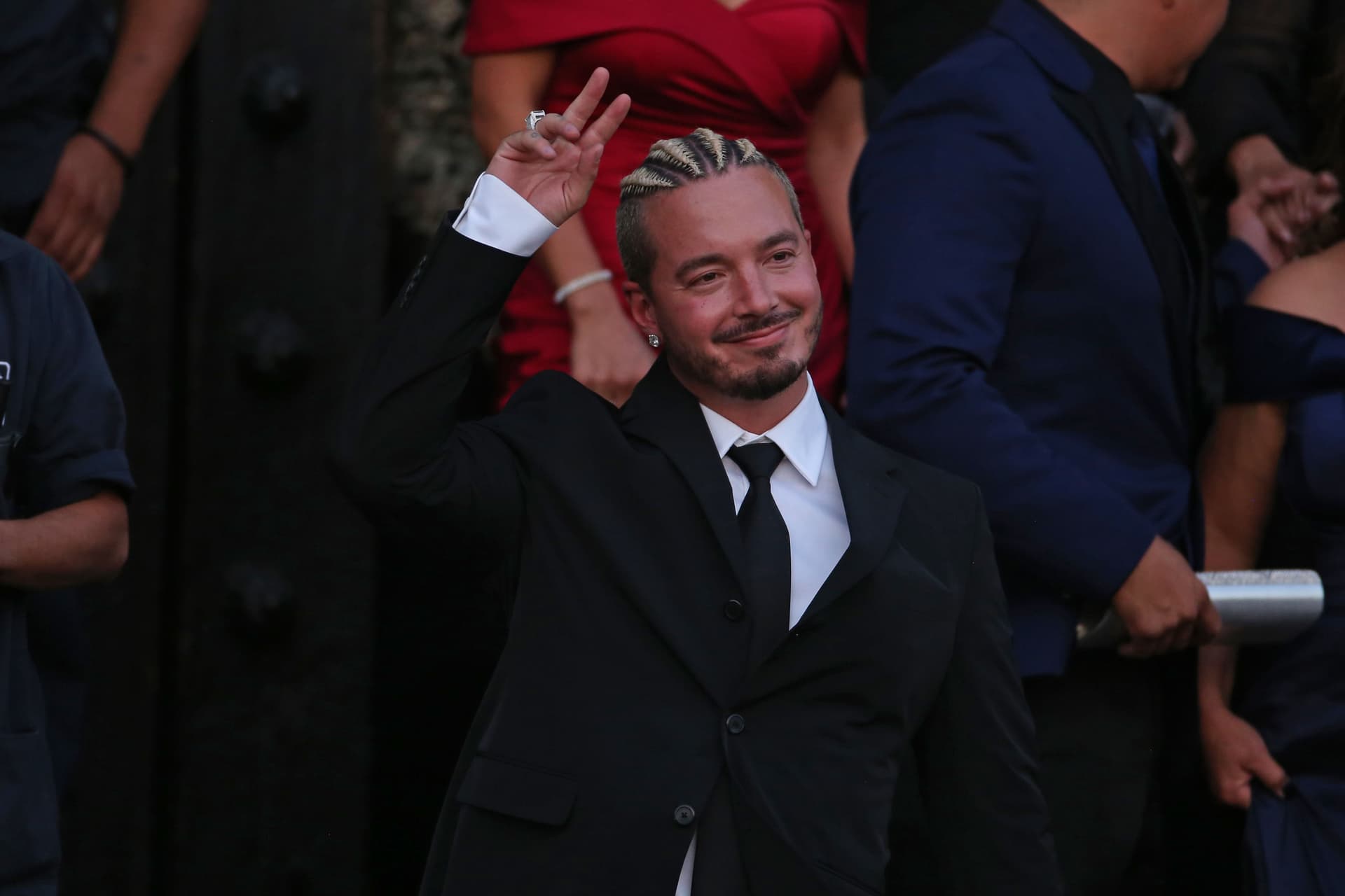 valentina-ferrer-j-balvin-se-separan