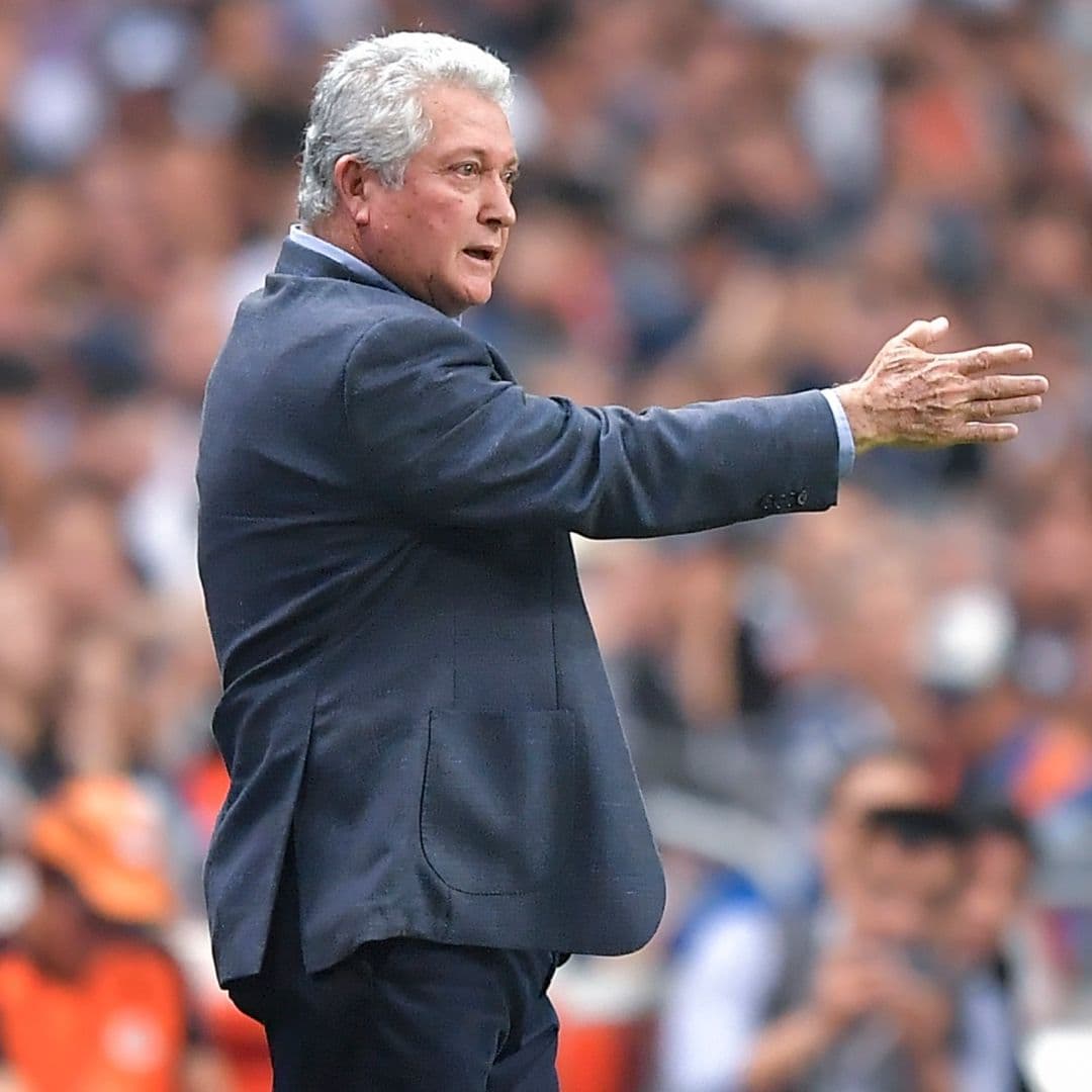 Vucetich a Tigres: El Entrenador Platicó con la Directiva, para el Apertura 2026