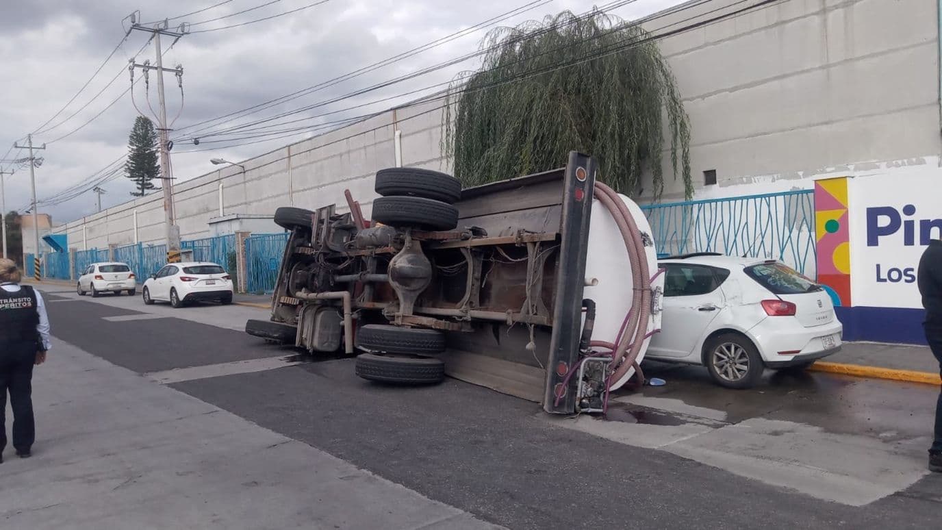 El accidente ocurrió a la altura de la empresa Pintumex.