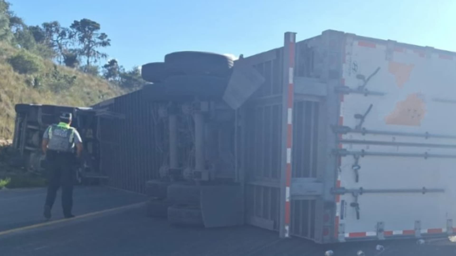 Accidente Volcadura Tráiler Cierre Circulación Carretera Amozoc Perote Puebla