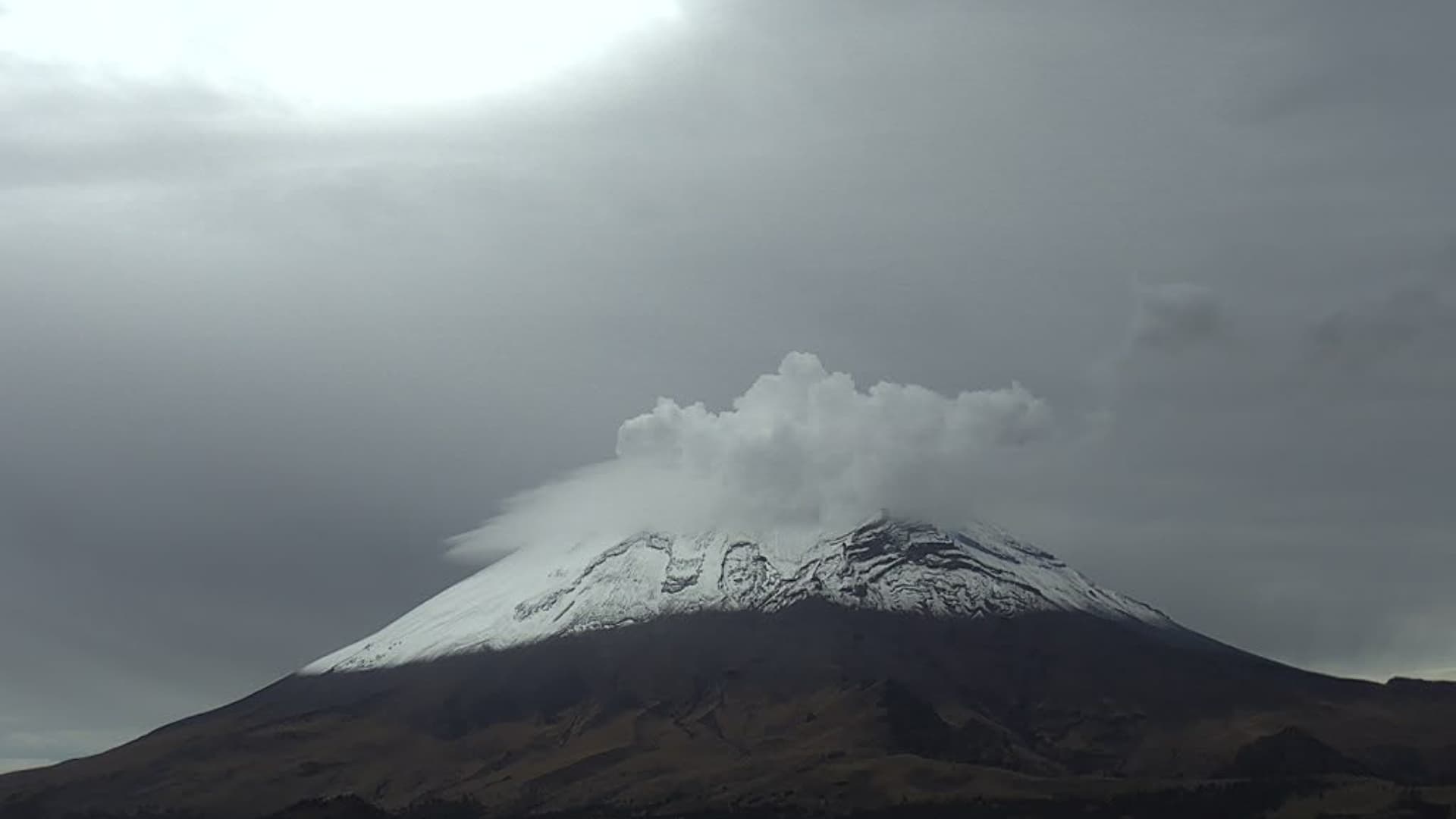 Volcán Popocatépetl Nevado Imágenes del Martes 25 de Agosto de 2026