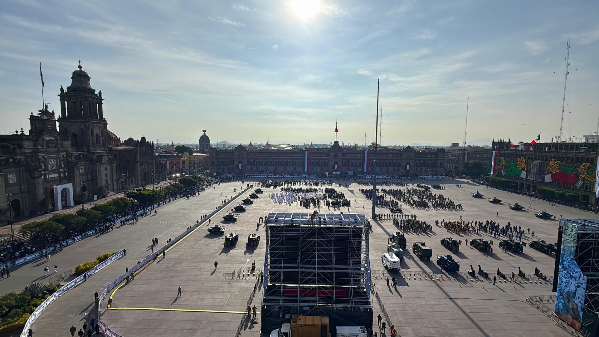 Así luce el Zócalo CDMX previo al Desfile del 16 de septiembre