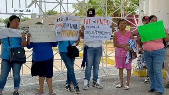 Manifestación por Descargas de Amoniaco en Arroyo de Minatitlán