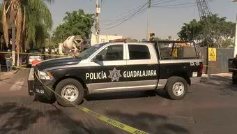 Asesinan a un Hombre En su Automóvil Cuando Circulaba Sobre la Avenida Chapultepec