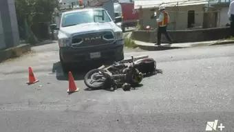 Camioneta de CFE Atropella a Motociclista en Rafael Delgado