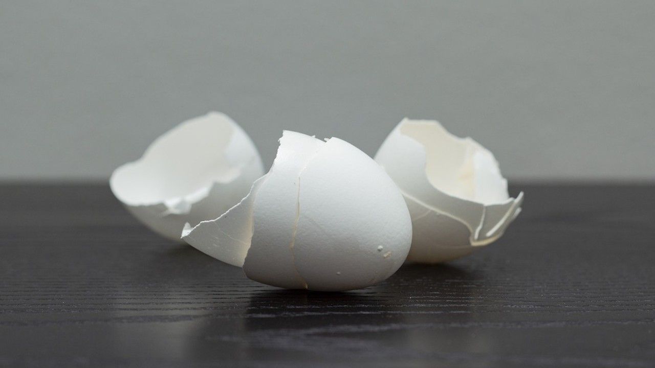 ¿Por qué es benéfico comer cascarones de huevo?