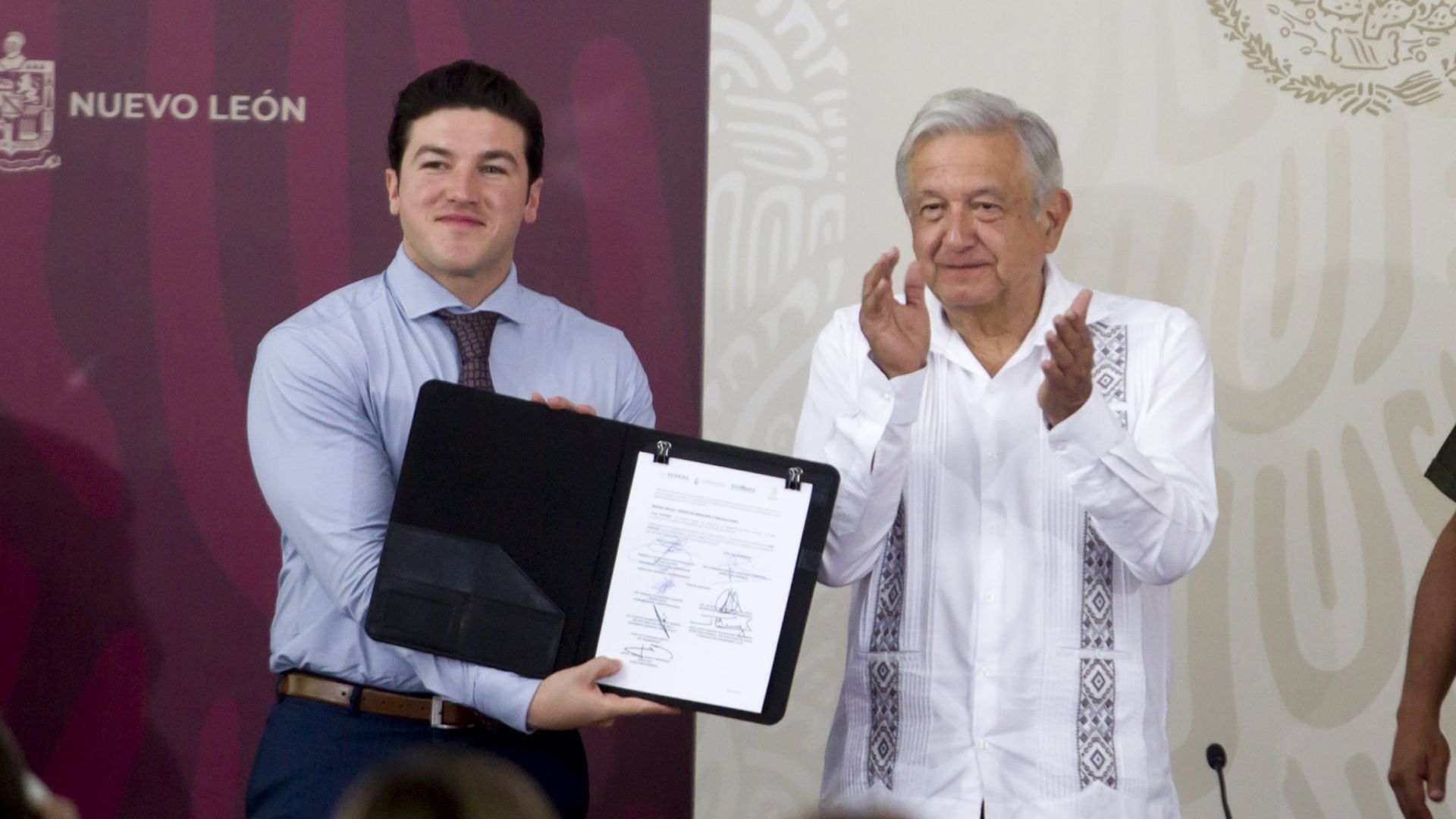 Samuel García, gobernador de NL, y el presidente Andrés Manuel López Obrador,