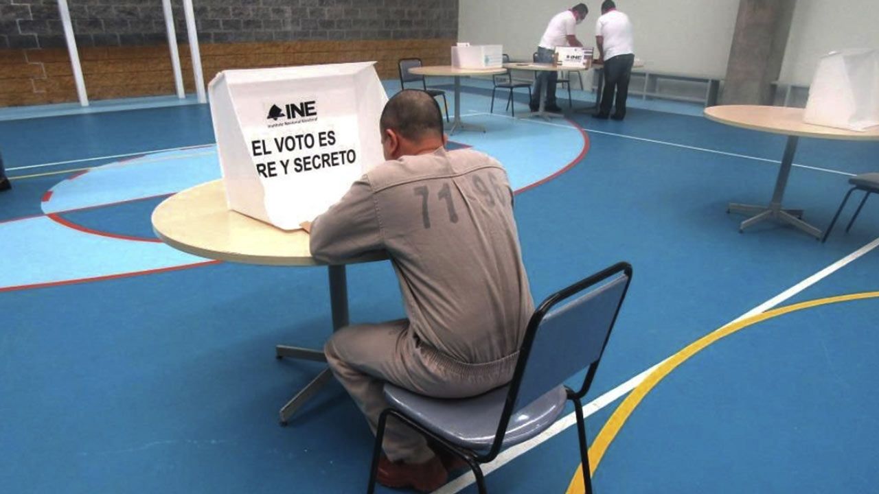 Presonas en prisión preventiva podrán votar si tienen credencial del INE