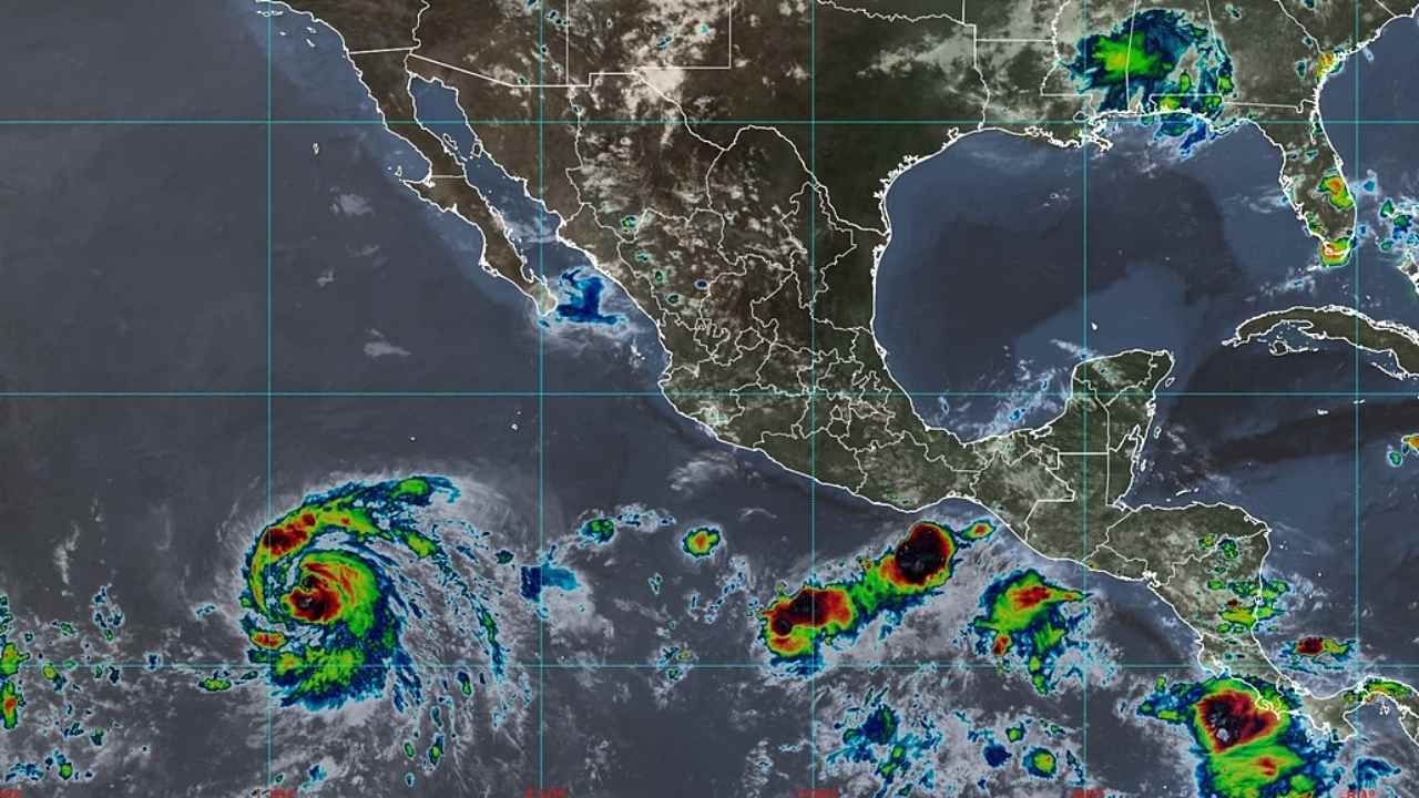 Calvin se intensificó a huracán categoría 1 lejos de las costas de México